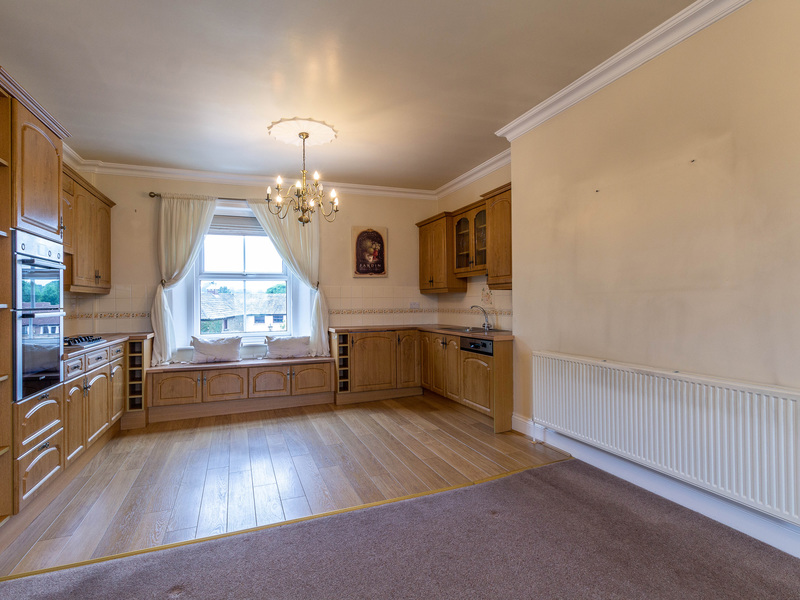 2 Bed Apartment For Sale in Leeds